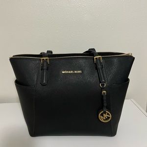 MK purse